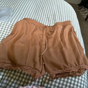 Brand new gauzy dress shorts.